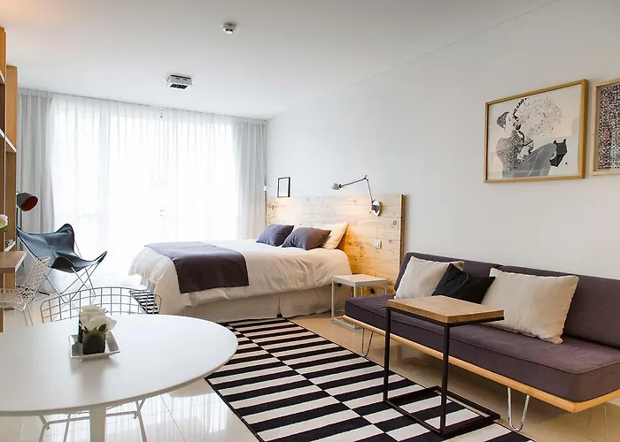 Studio Apartment